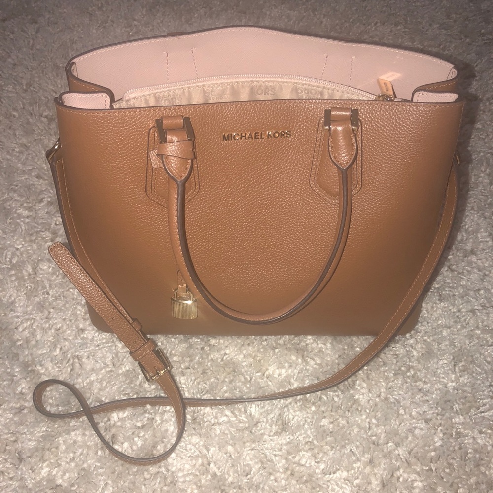 Michael kors Adele purse